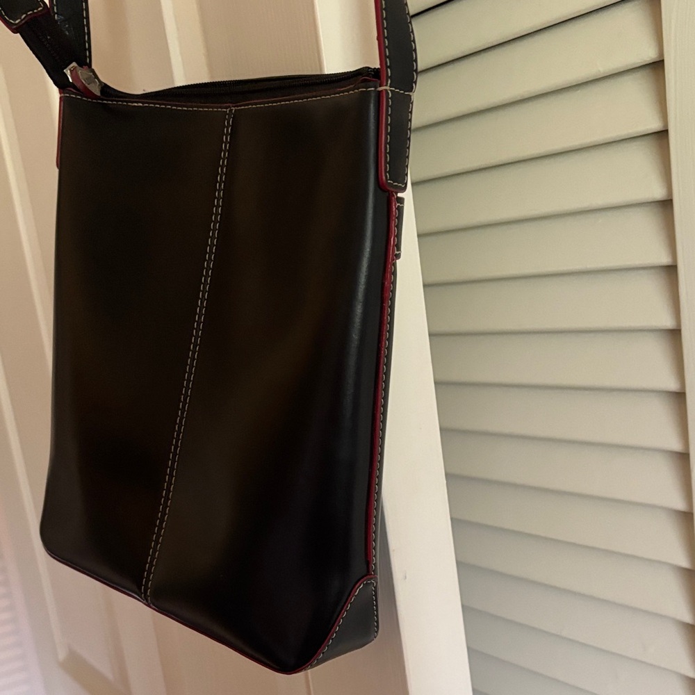 Lodis Black Leather Shoulder Bag with Red Stitching - Picture 3 of 3